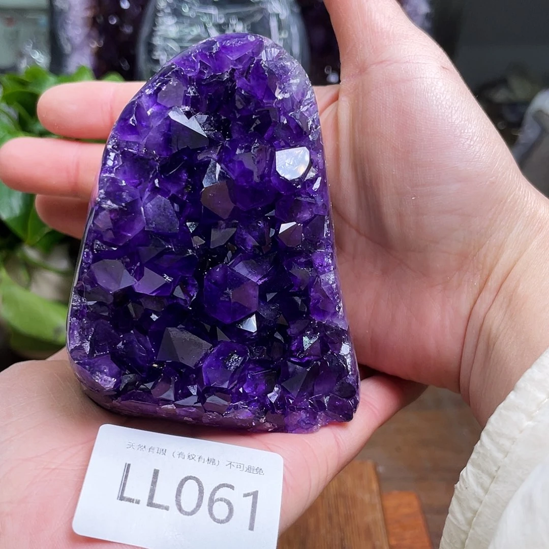 水晶未镶嵌大型摆件（非配饰）