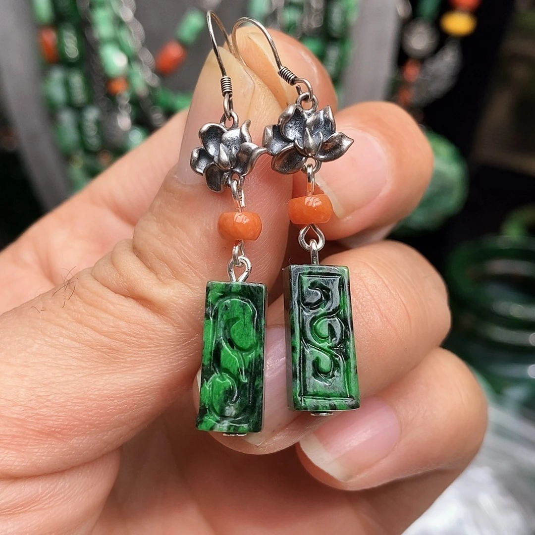 银S925镶嵌翡翠耳饰漂亮美眉