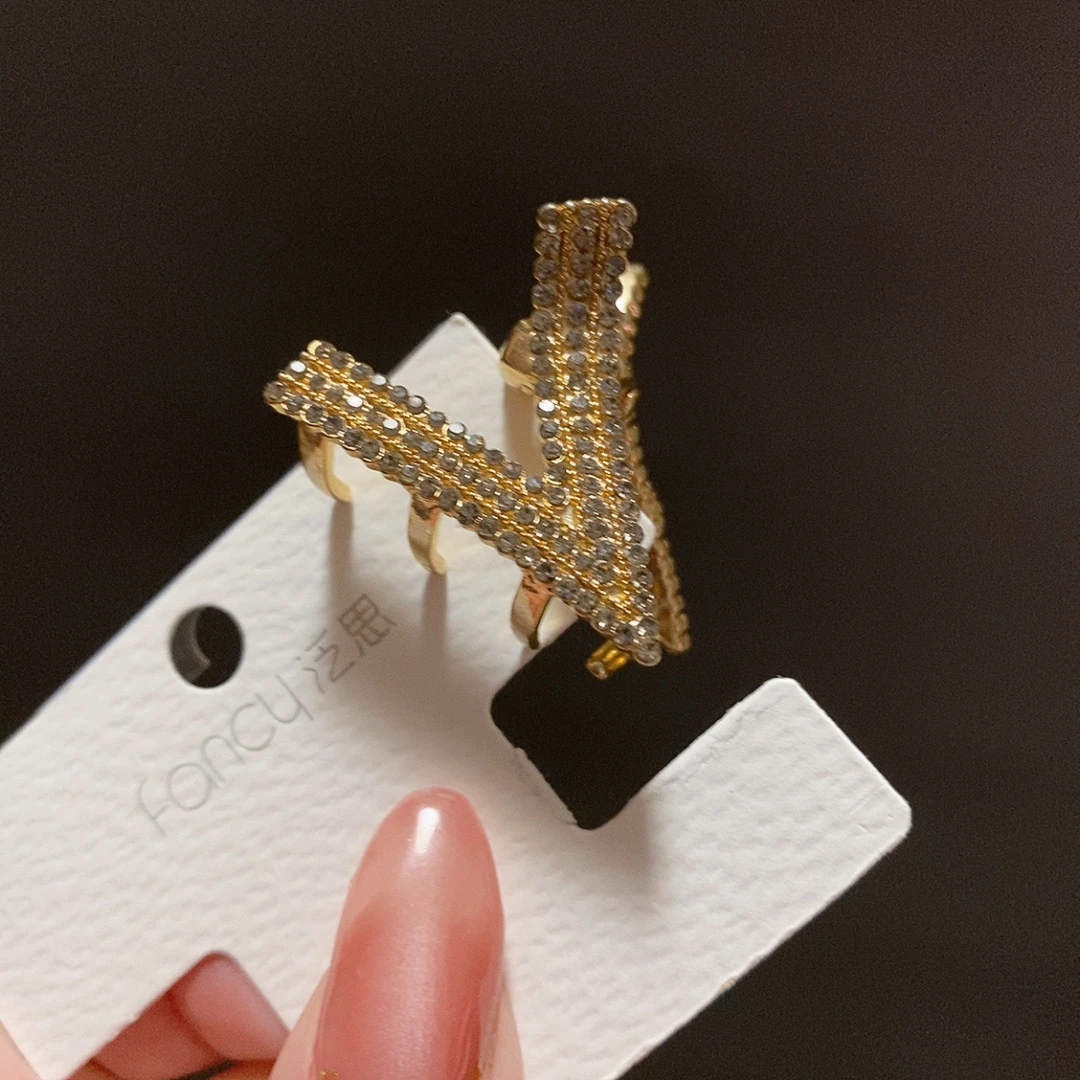 泛思306V字小号抓夹侧边夹刘海夹个性欧美时尚百搭轻奢发卡