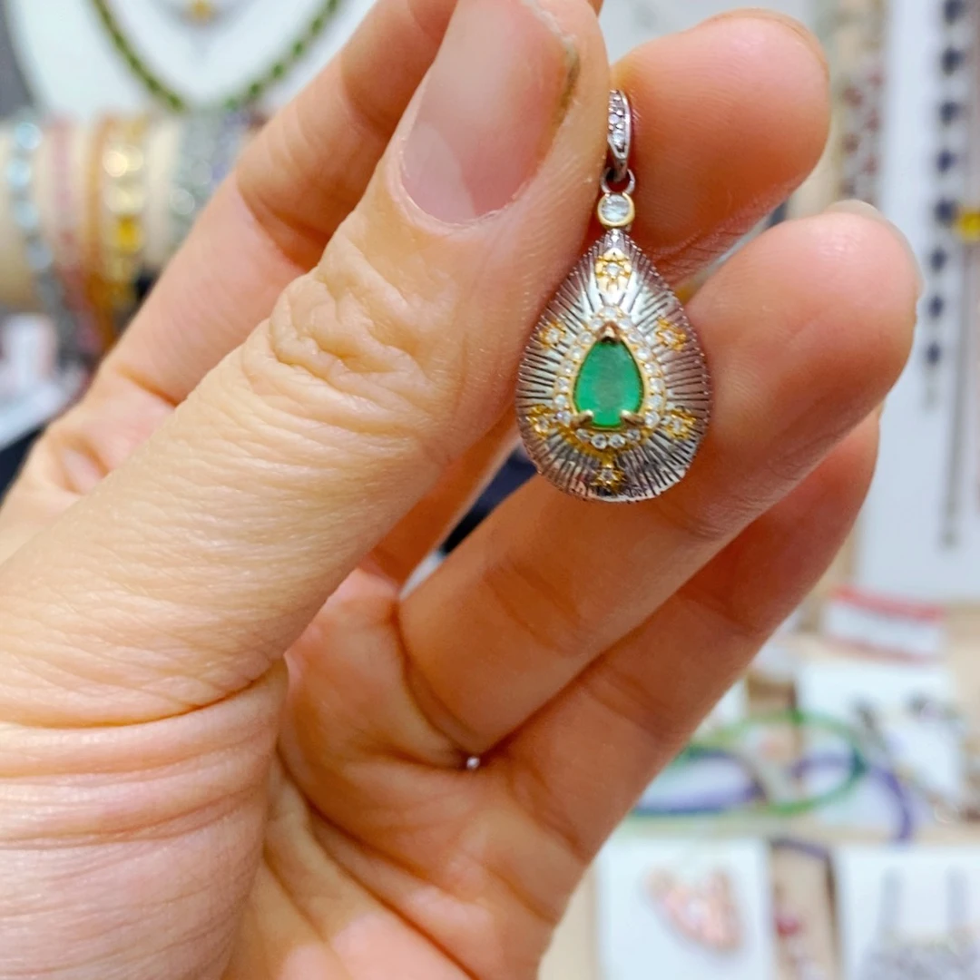 祖母绿吊坠(赠链)银S925镶嵌