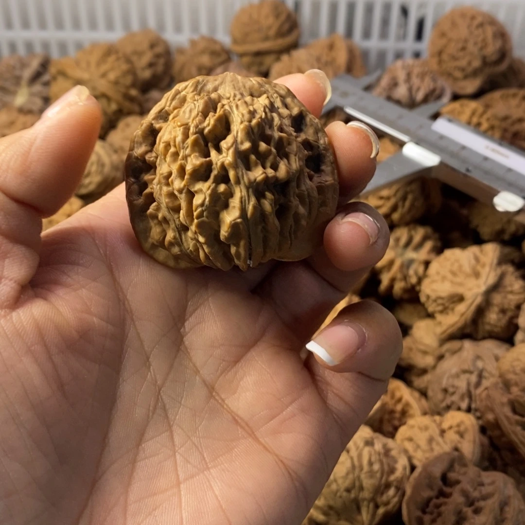 晴***天文玩核桃吊坠楼子