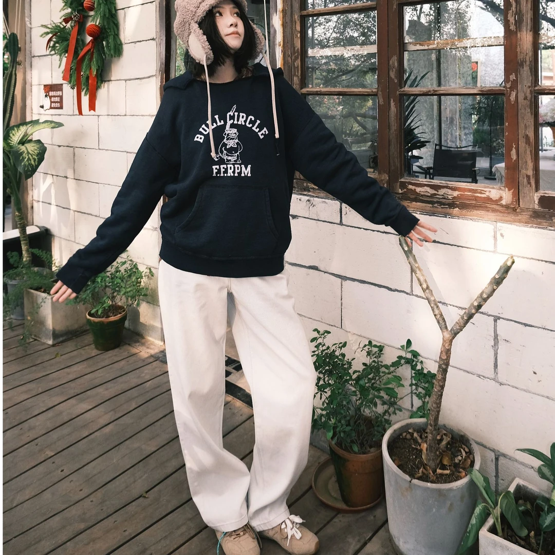 Amor苏荷*牛仔棉 线条感水洗 休闲直筒牛仔裤Q5255