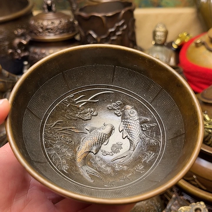 精美铜器批发档口