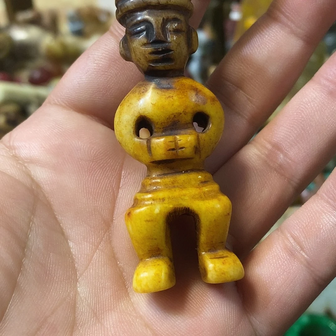 和田玉（糖玉）未镶嵌挂件