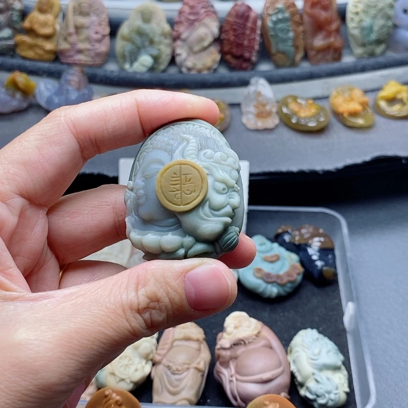 【闪购商品】定制石英质玉吊坠未镶嵌