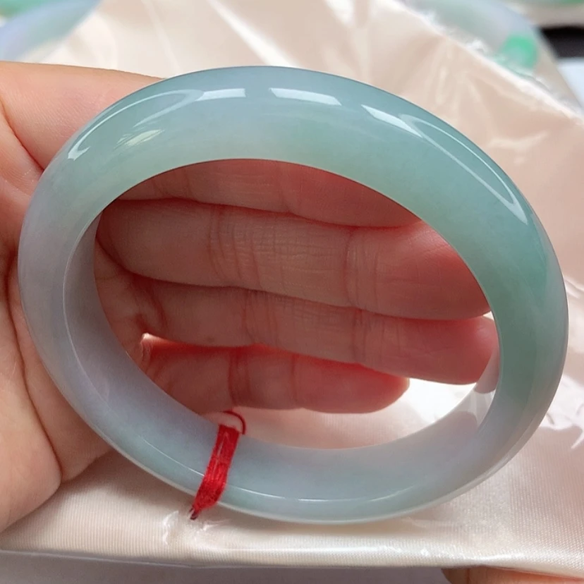 【闪购商品】翡翠手镯未镶嵌冰胶浅绿手镯5960圈11号