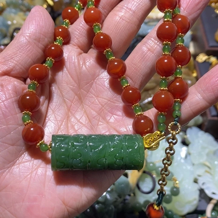 和田玉（碧玉）颈饰未镶嵌