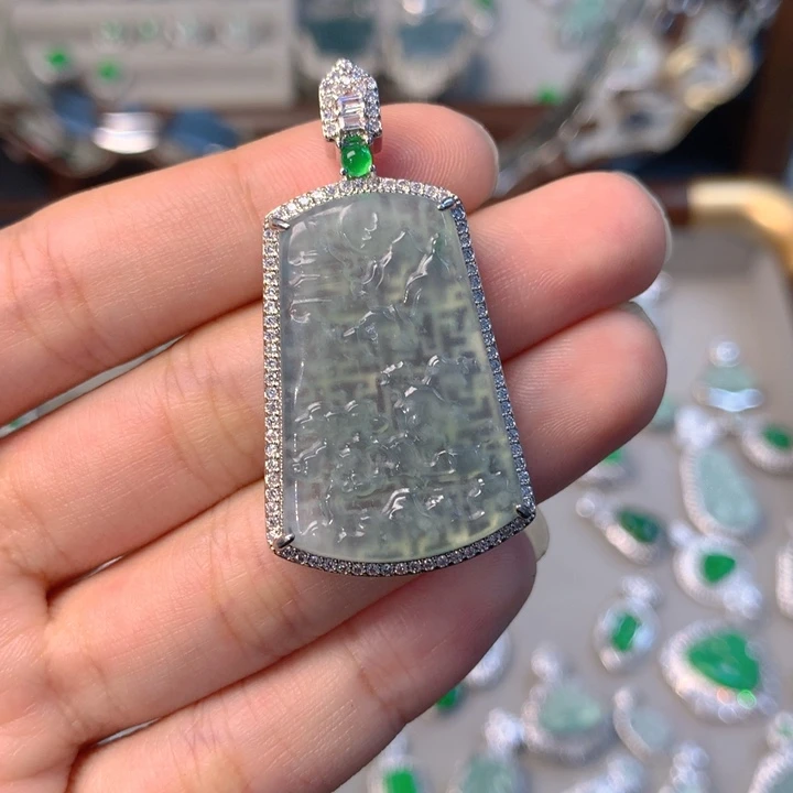 翡翠未镶嵌颈饰吊坠