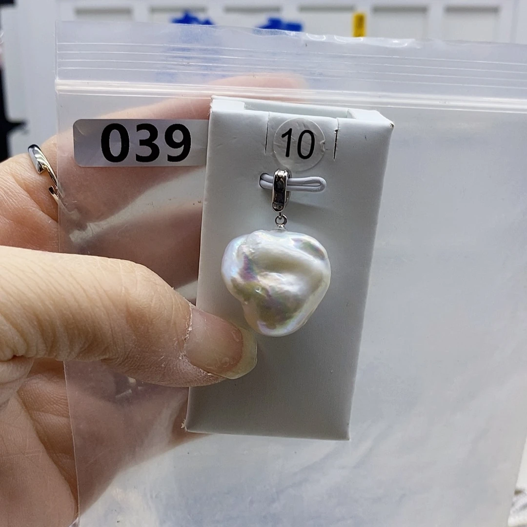 颈饰合金淡水珍珠