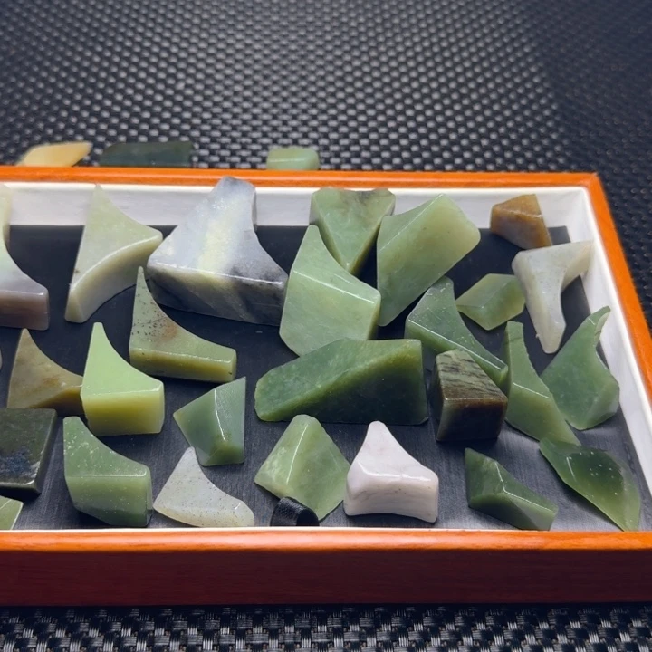 和田玉（糖玉）未镶嵌珠宝半成品