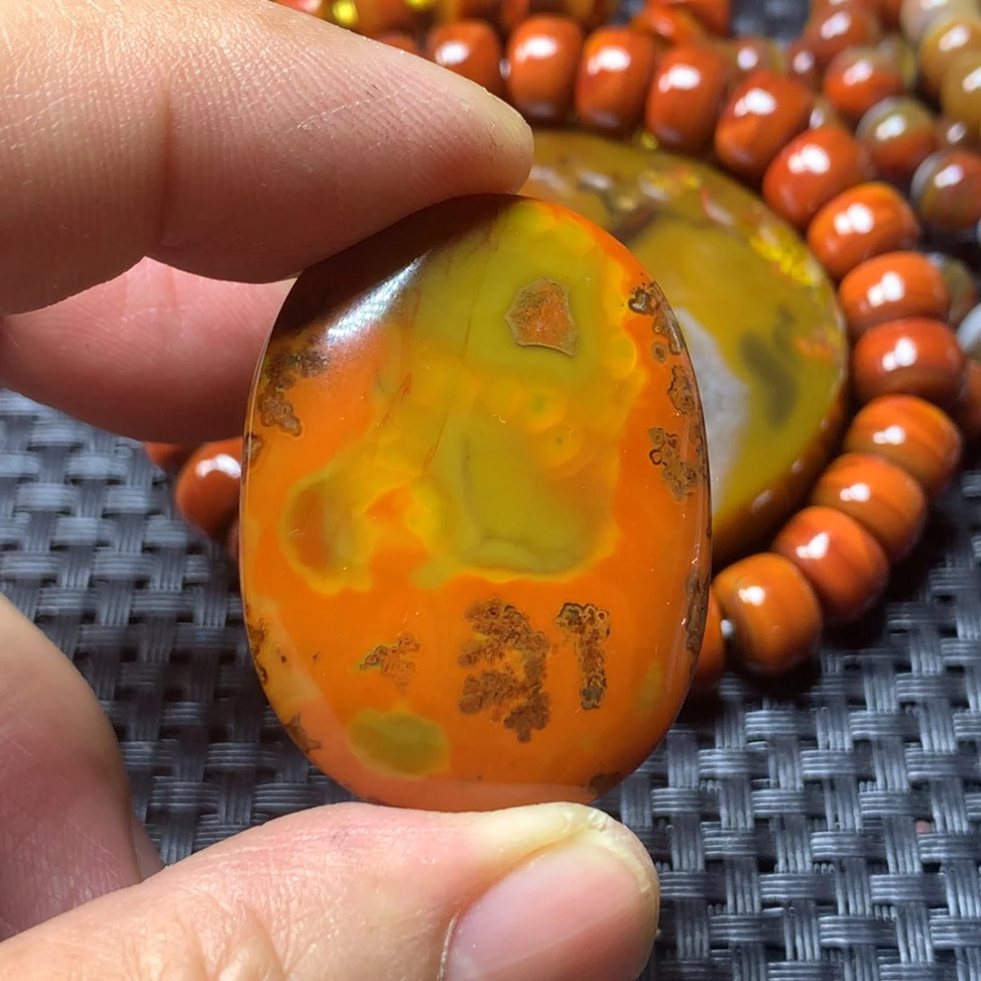 玛瑙/玉髓吊坠未镶嵌维*