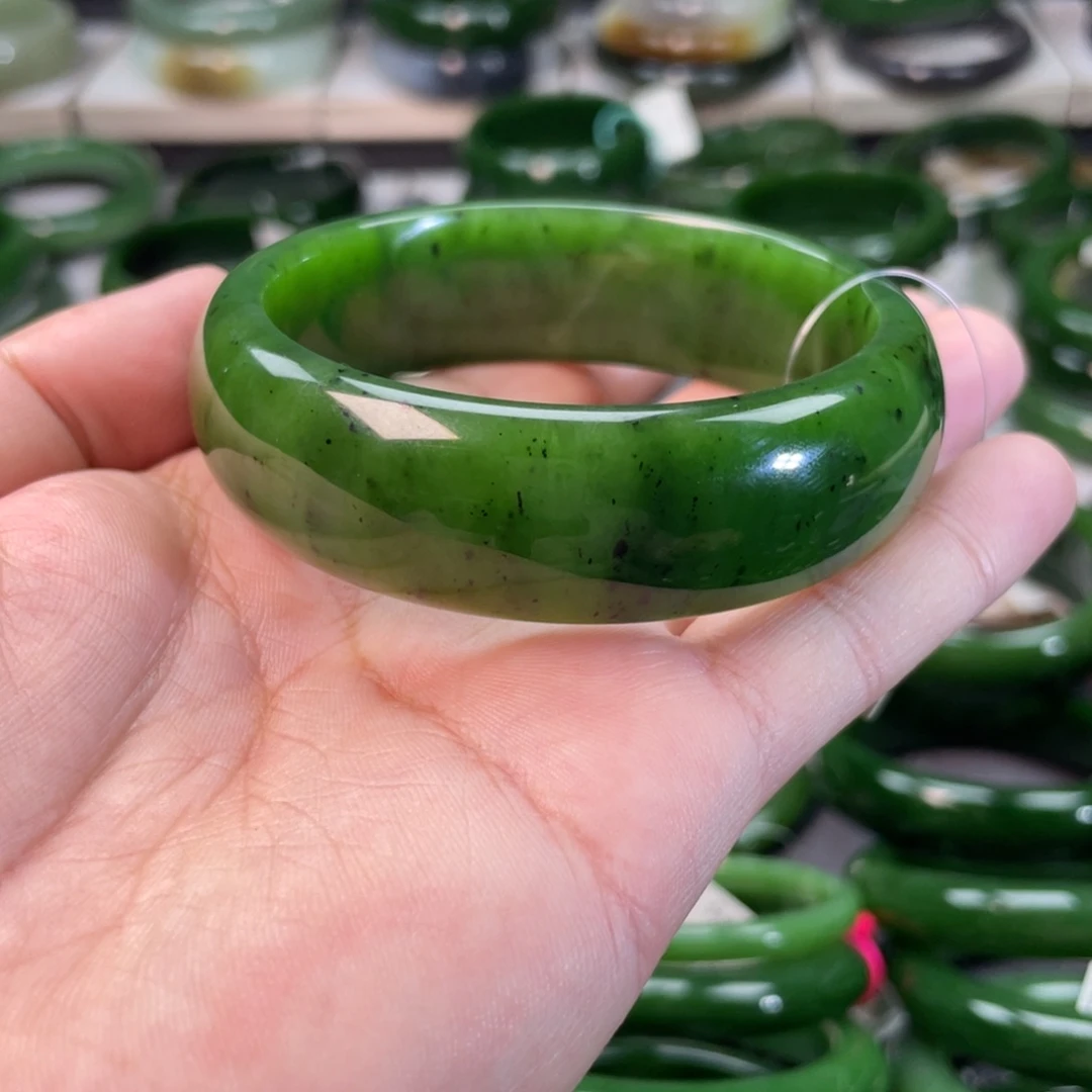 和田玉（碧玉）手镯未镶嵌