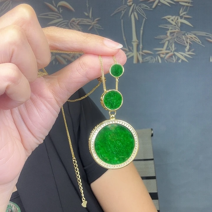 ****画翡翠银S925镶嵌吊坠(赠链)特价