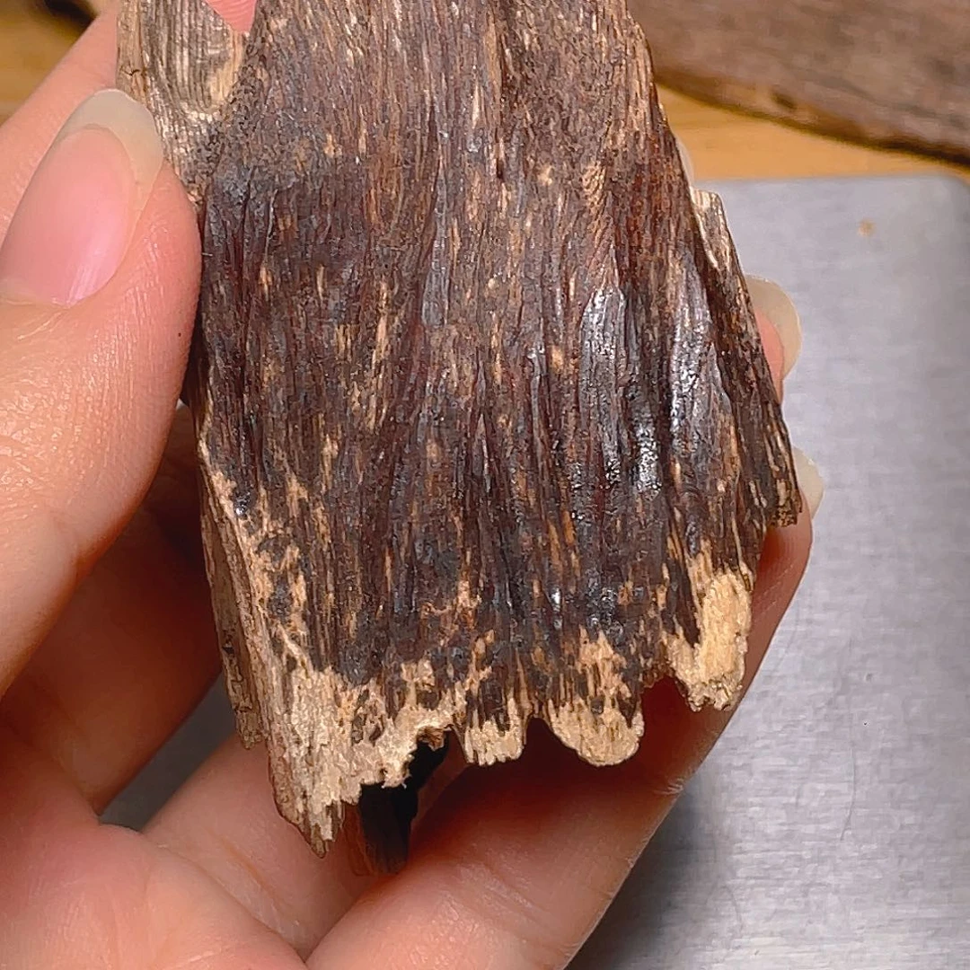 侠***哥沉香越南都蓬原料15.5克