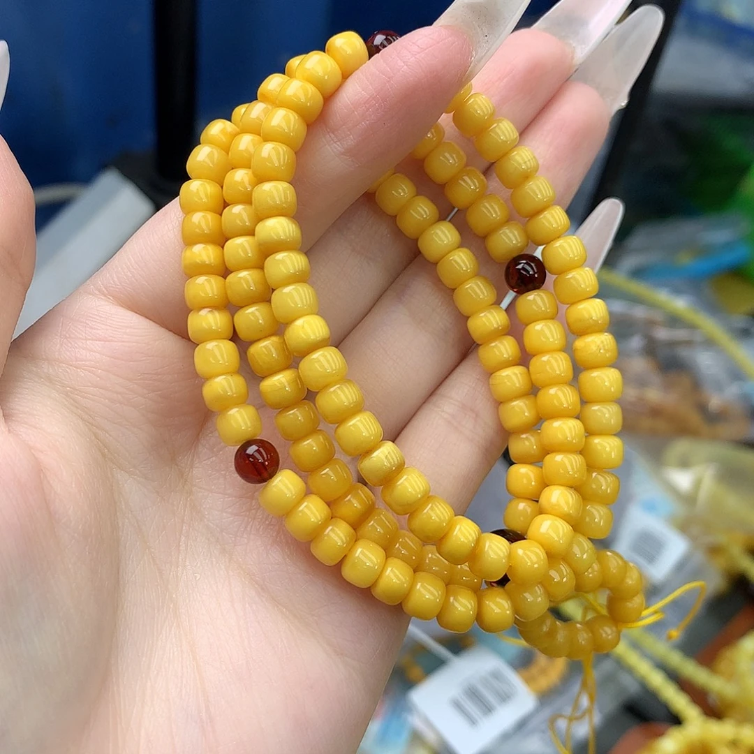 蜜蜡未镶嵌珠宝奇石