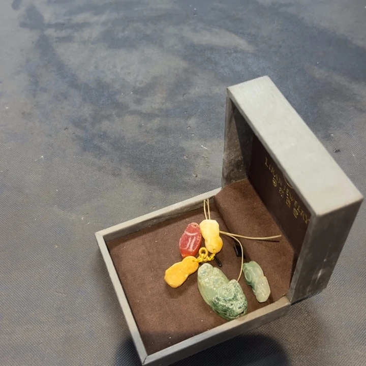 恋***尘瓷片拾六家的瓷器瓷器