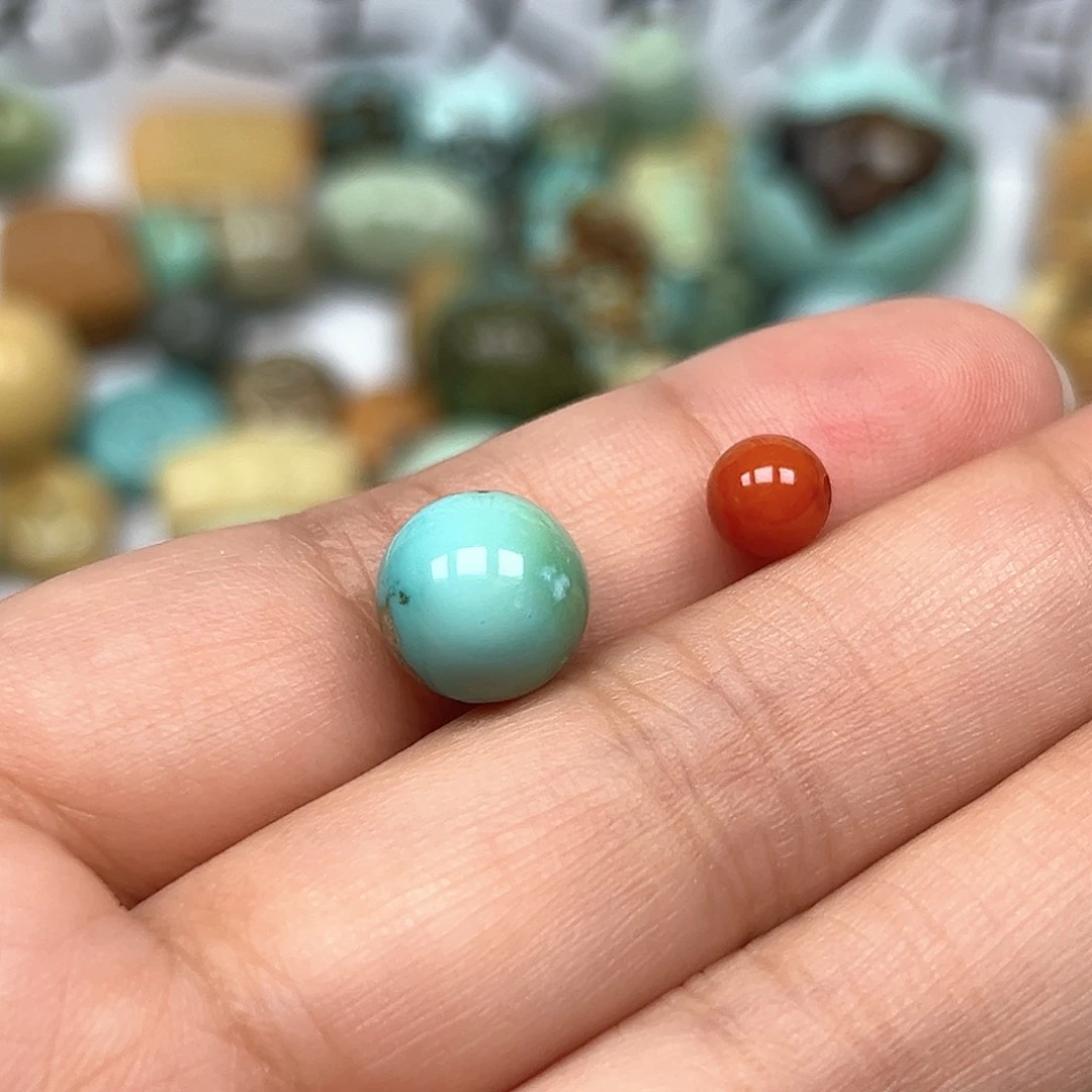 随***风南红玛瑙未镶嵌珠宝奇石