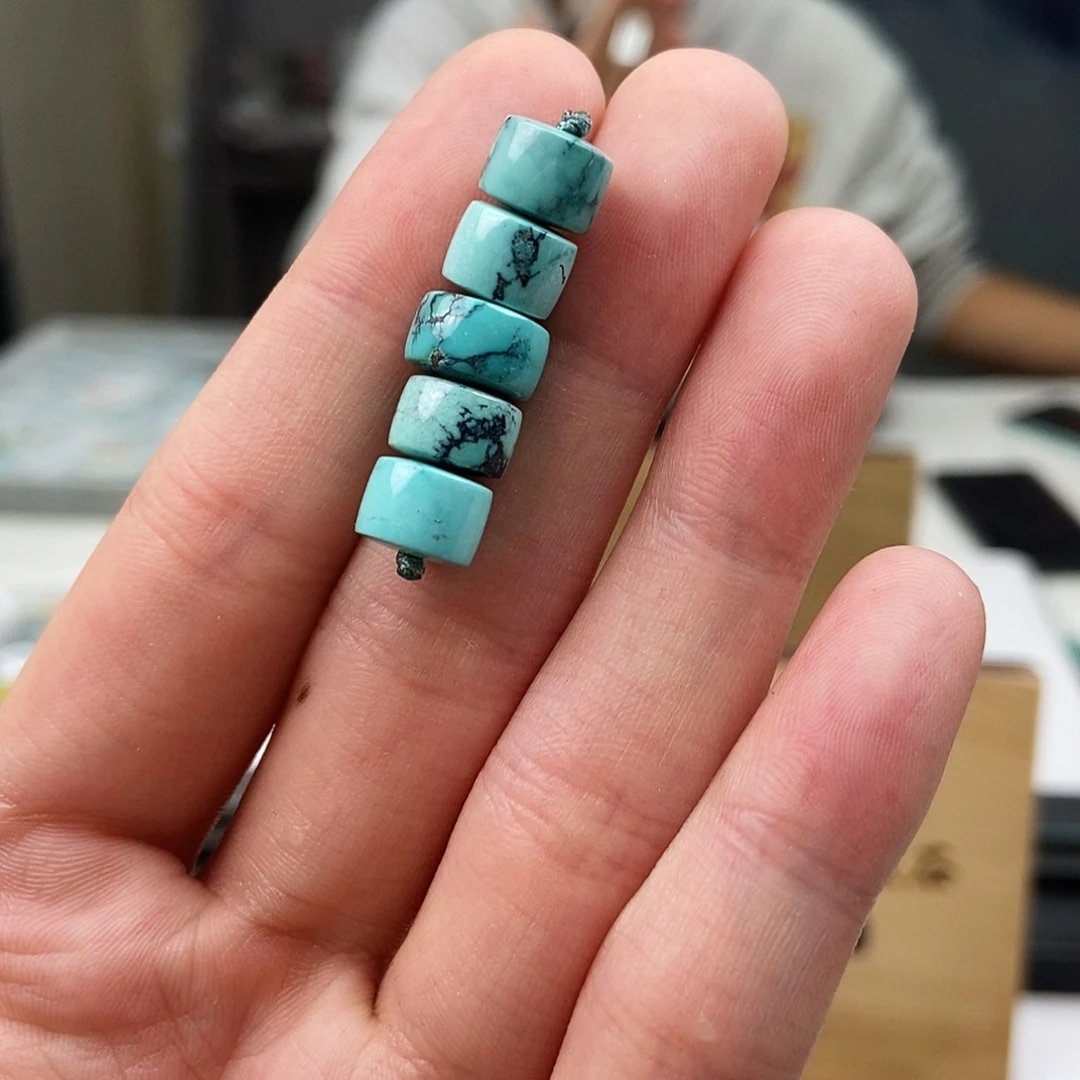 未镶嵌绿松石珠宝奇石