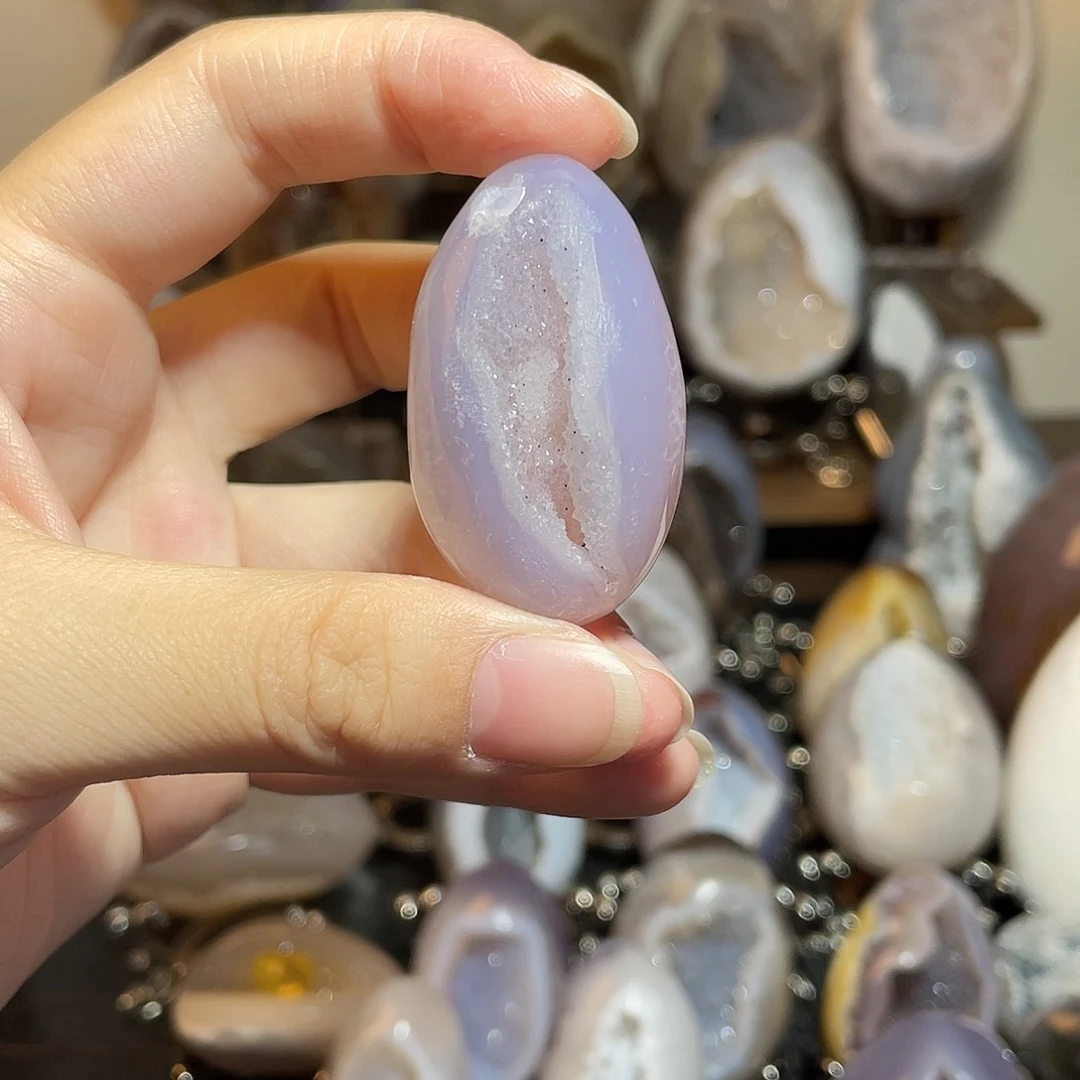 未镶嵌水晶大型摆件（非配饰）