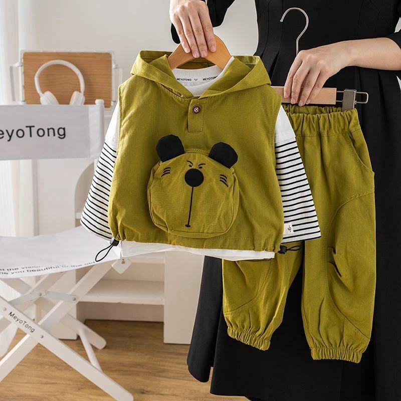 童装男童秋装套装新款洋气婴儿童春秋季帅气工装马甲三件套宝宝潮