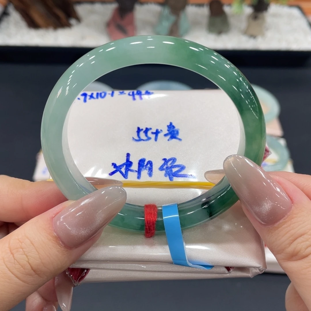 未镶嵌手镯翡翠缅甸天然翡翠手镯