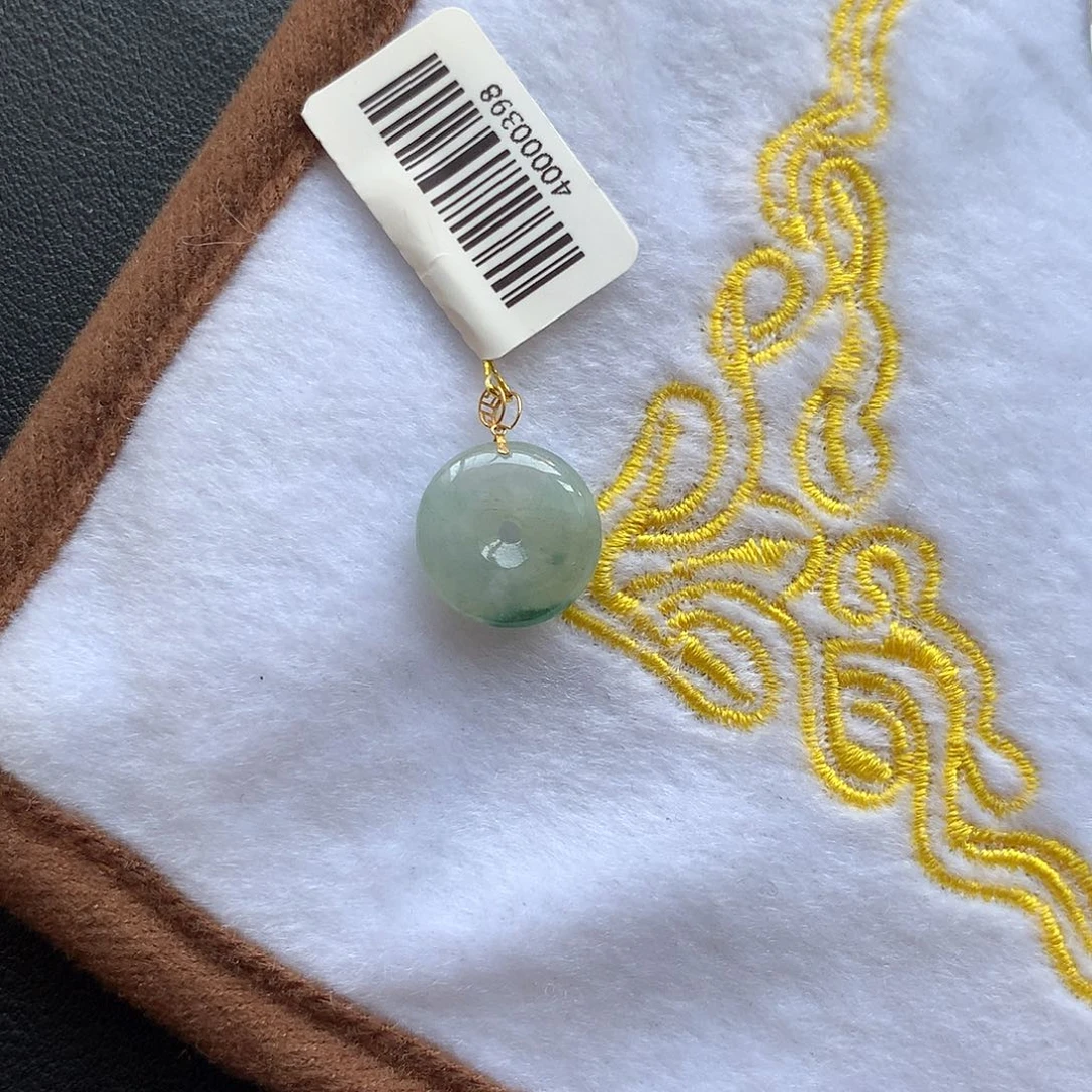 翡翠18K金镶嵌颈饰w