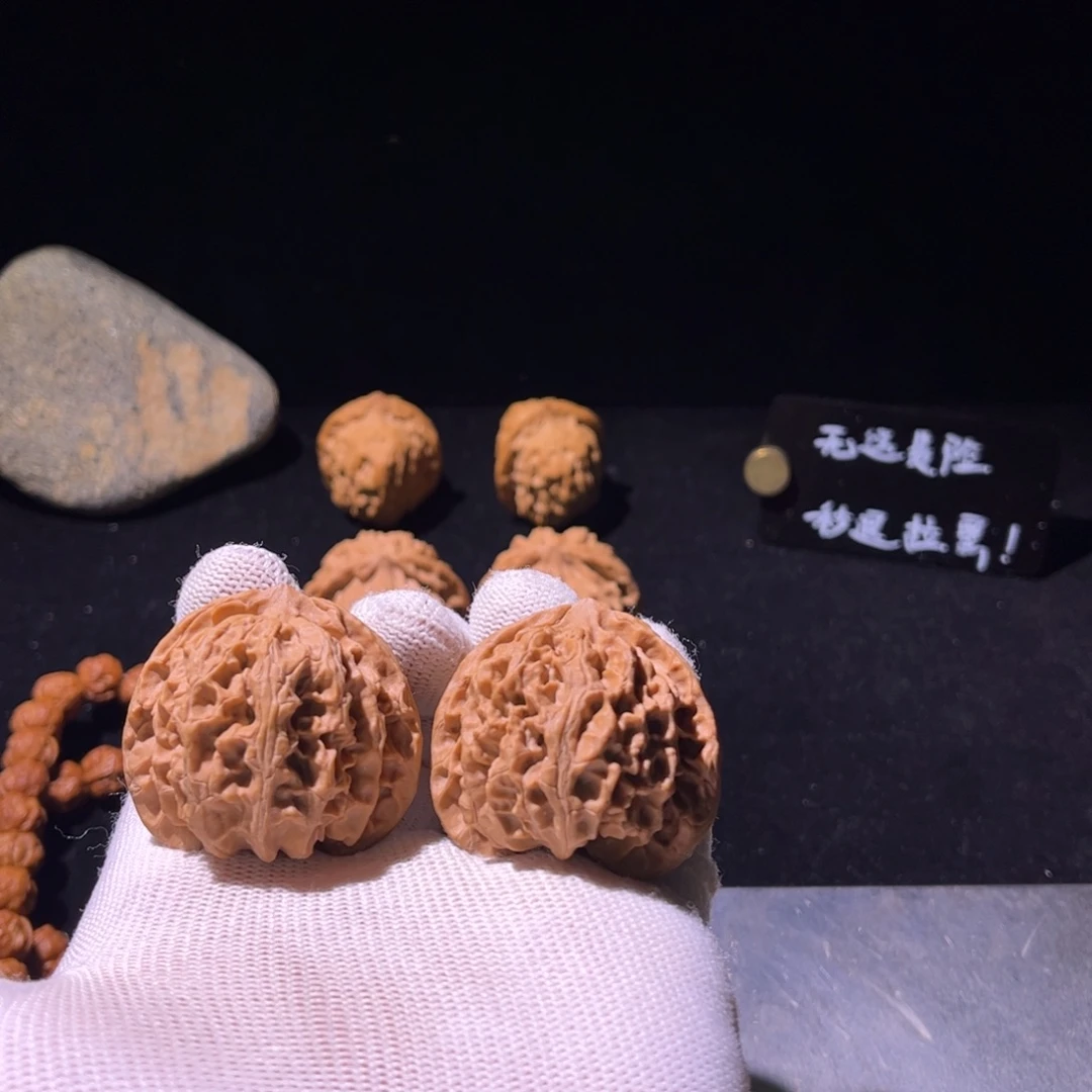 春***月文玩核桃吊坠42全品苹果