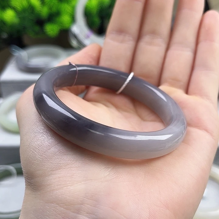 和田玉手镯未镶嵌54 55