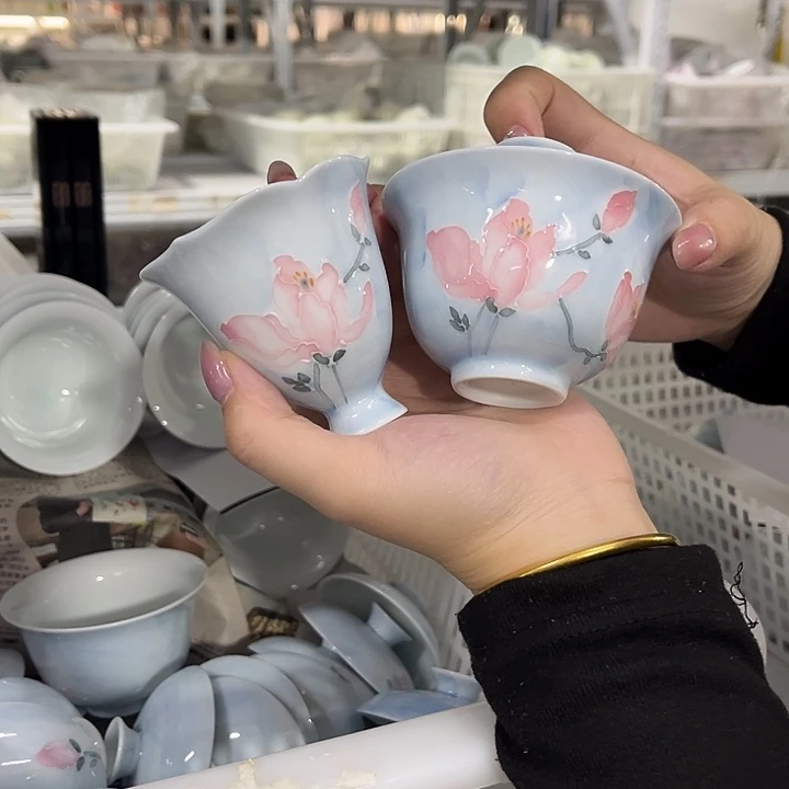 两件套哈哈哈哈哈哈