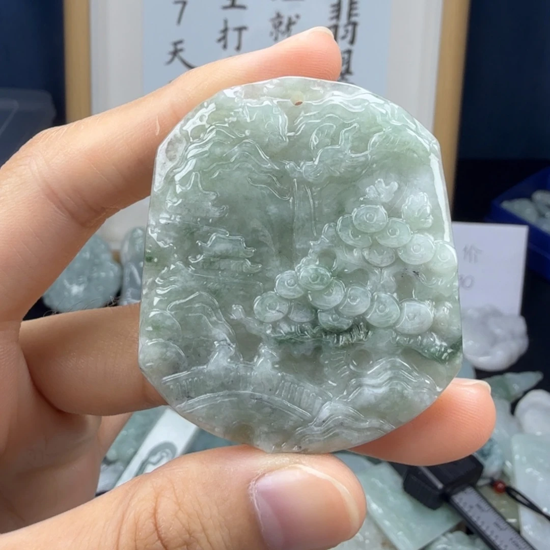 颈饰未镶嵌翡翠翡翠