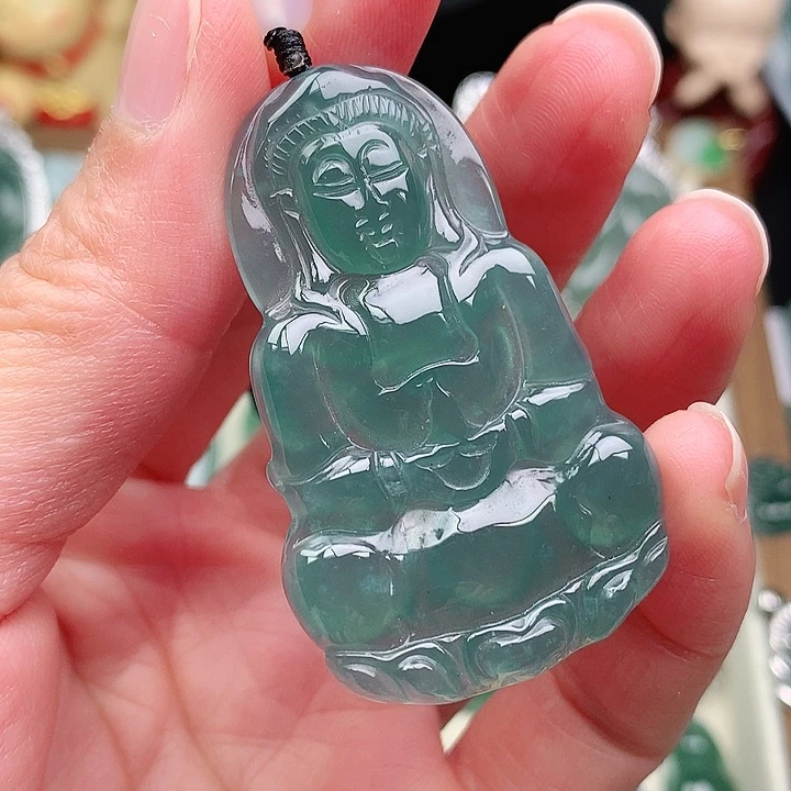颈饰未镶嵌翡翠吊坠