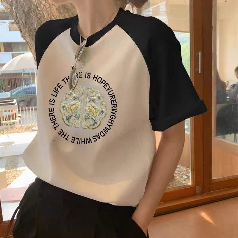 新款刺绣插肩款拼接棉短袖t恤女宽松高端设计感时尚显瘦24017