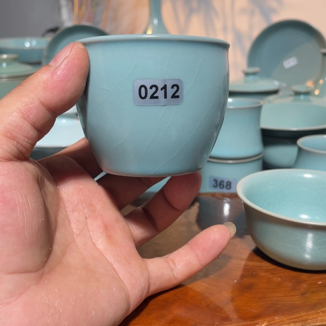 摆件仿古天青釉缸杯0212