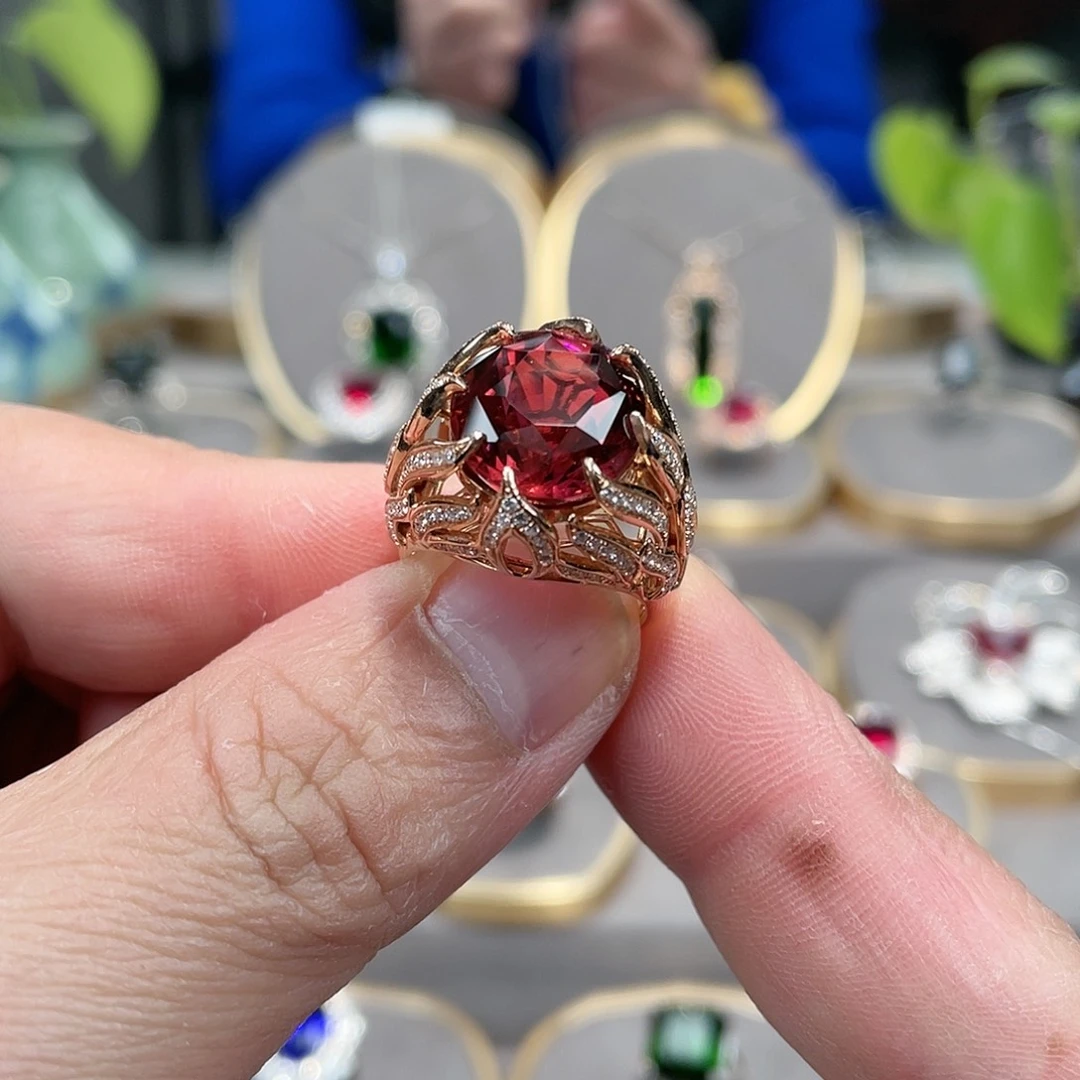 碧玺戒指18K金镶嵌10.54ct