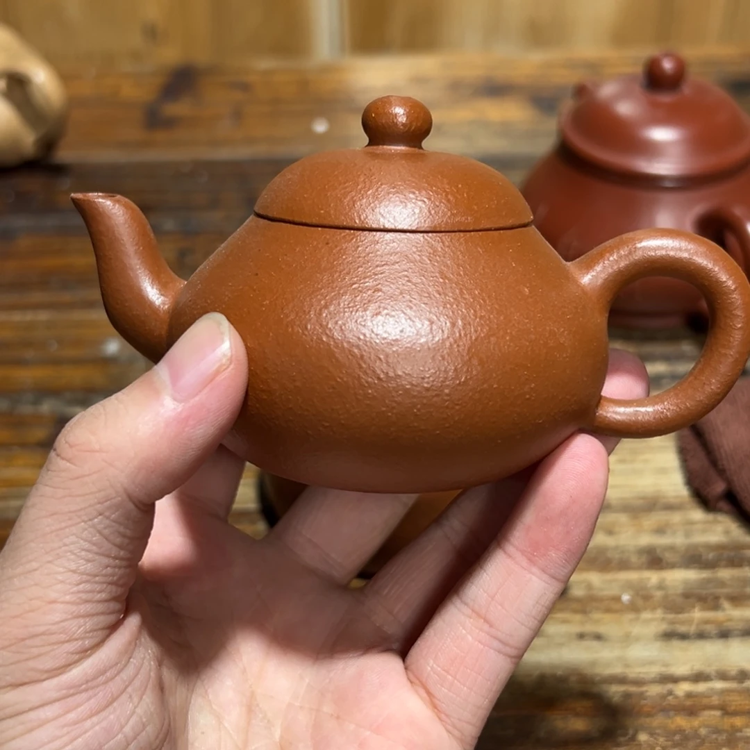 茶壶紫砂紫砂的味道很