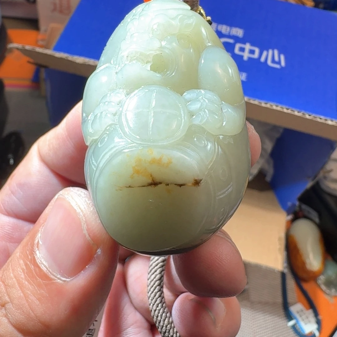 和田玉（糖玉）未镶嵌颈饰