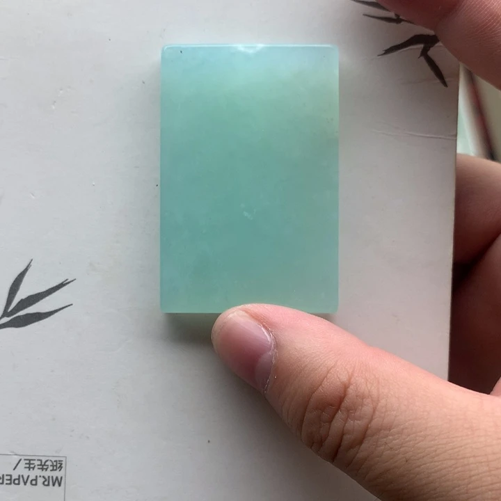 未镶嵌岫玉颈饰无事牌