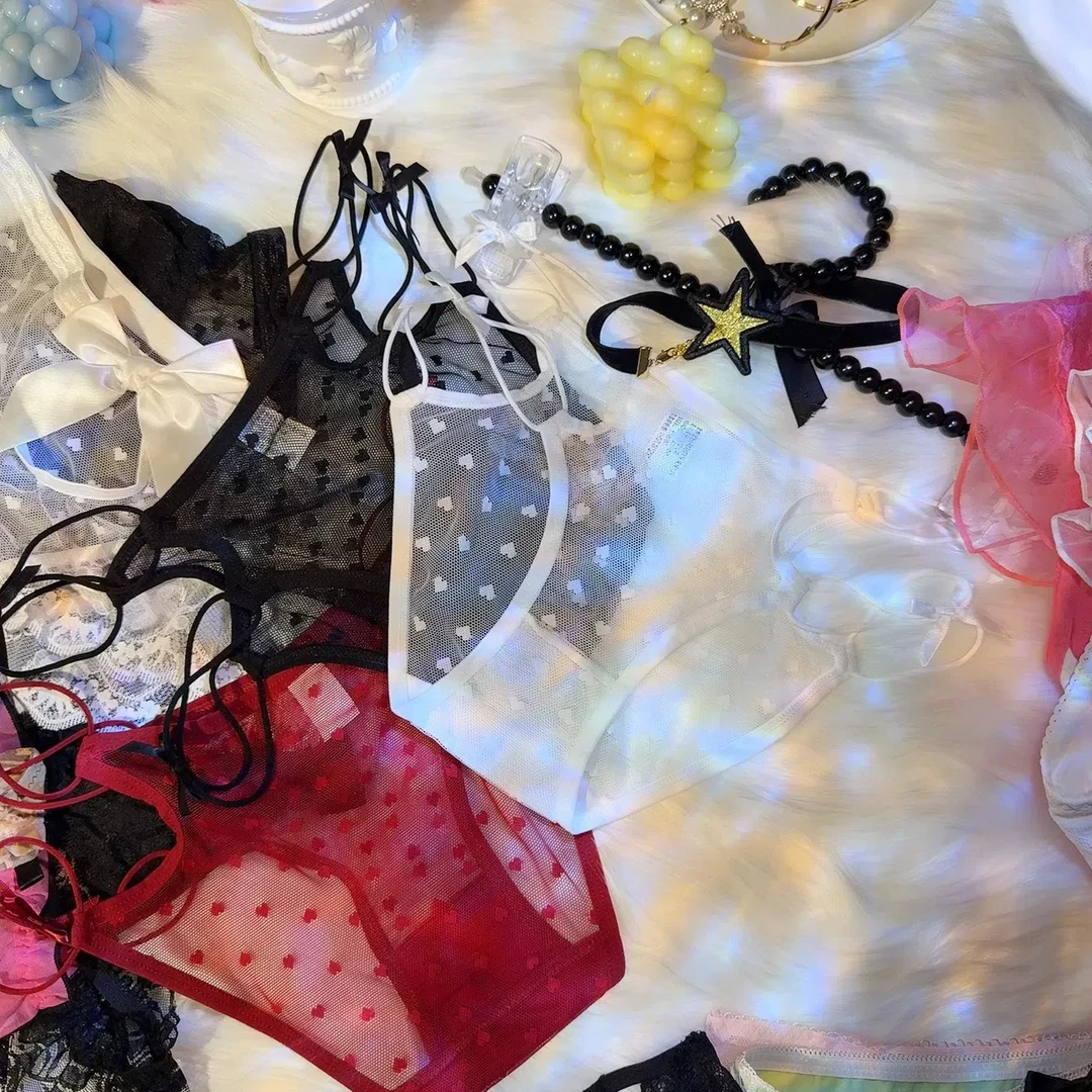 [YVS]法式蕾丝内裤女薄款透气纯棉裆无痕少女生三角短裤