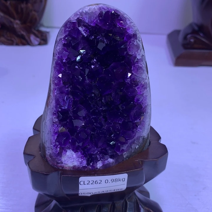 紫晶大型摆件（非配饰）未镶嵌曹**?静静
