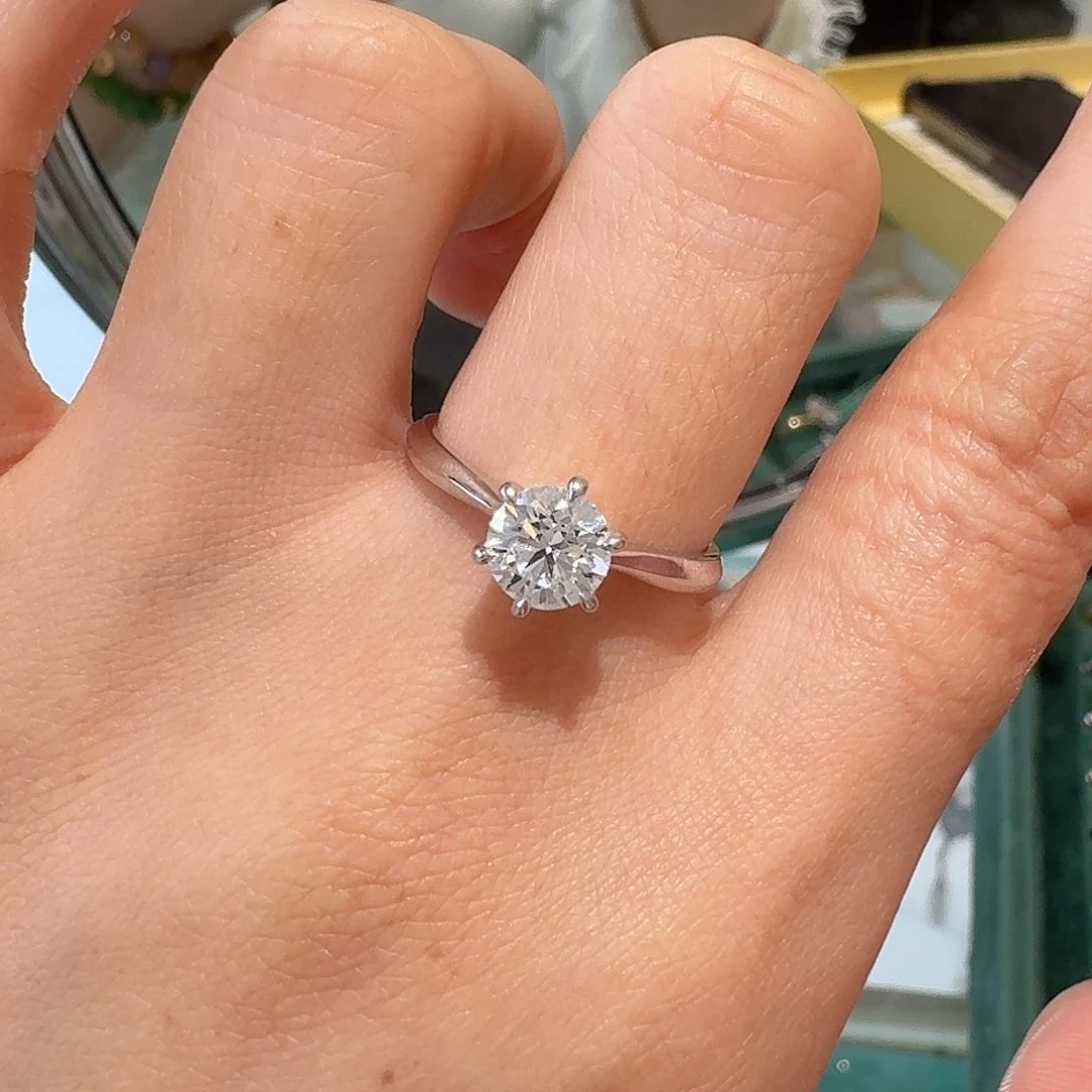 实验室培育钻石18K金镶嵌13圈