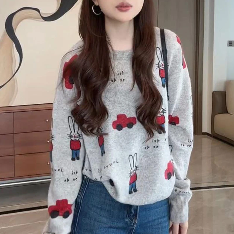 2025秋季新款洋气减龄慵懒风毛衣宽松套头软糯字母卡通兔子针织衫