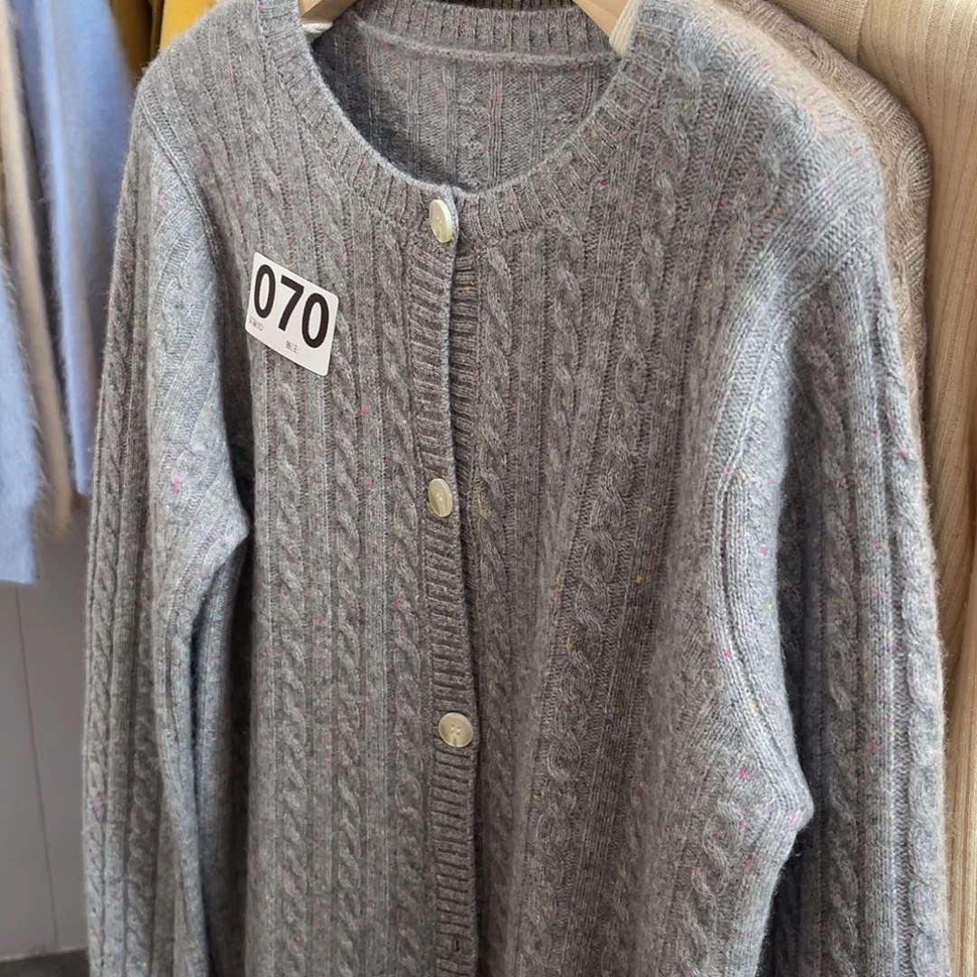 一***宵070 圆领 麻花 开衫 点子纱 灰色