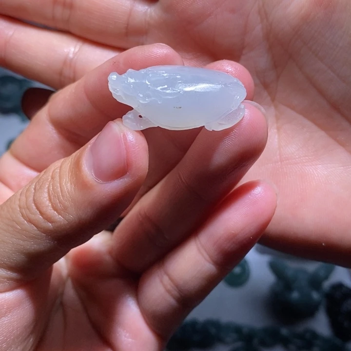 定制翡翠未镶嵌缘**落毛