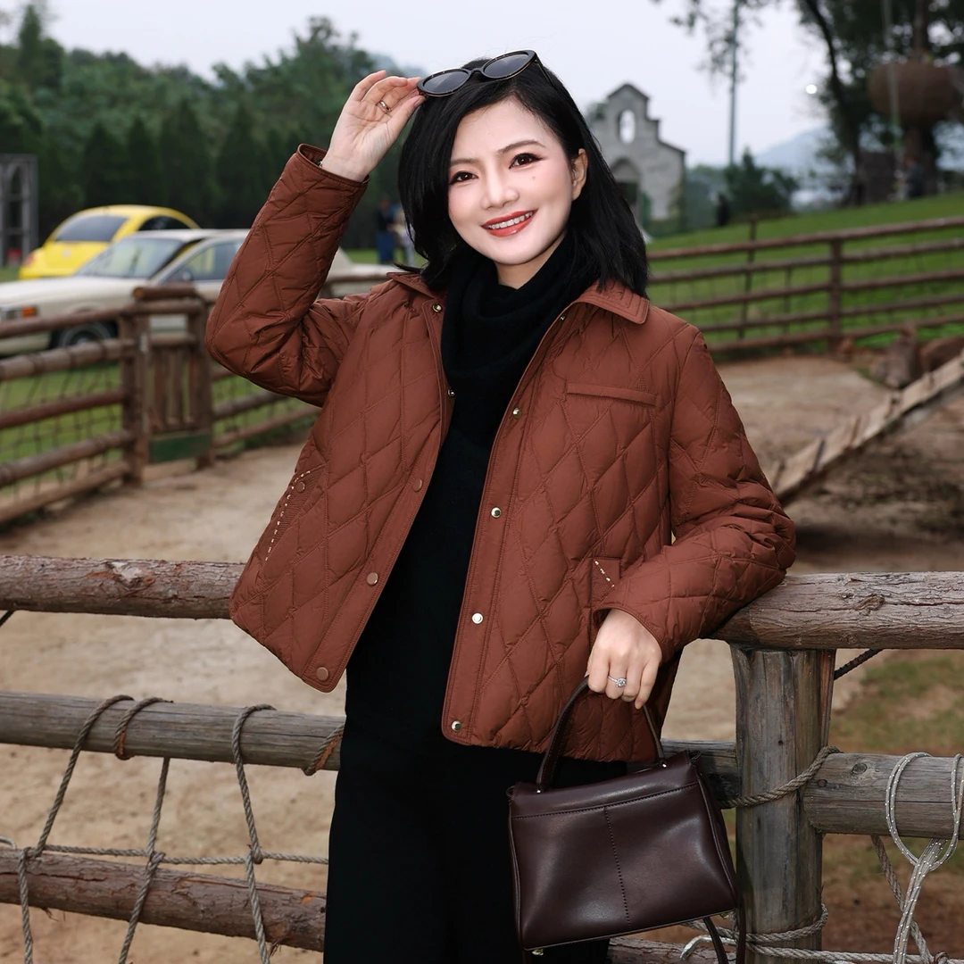 枫竺阿楠anan90白鸭绒翻领格纹轻薄款羽绒服女冬季通勤保暖外套