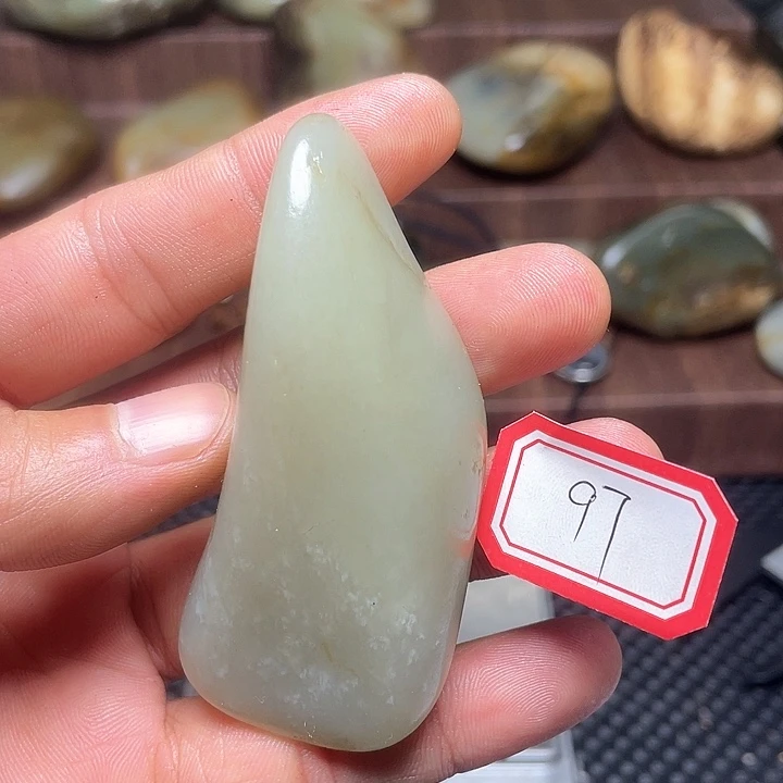 未镶嵌和田玉挂件97