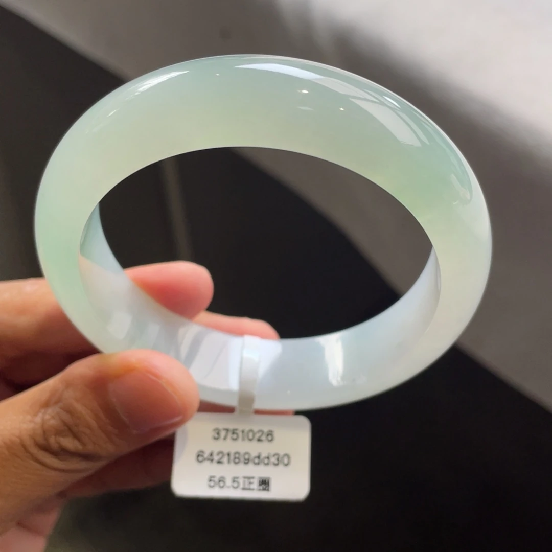 翡翠未镶嵌手镯56正圈冰胶晴绿手镯（强推）