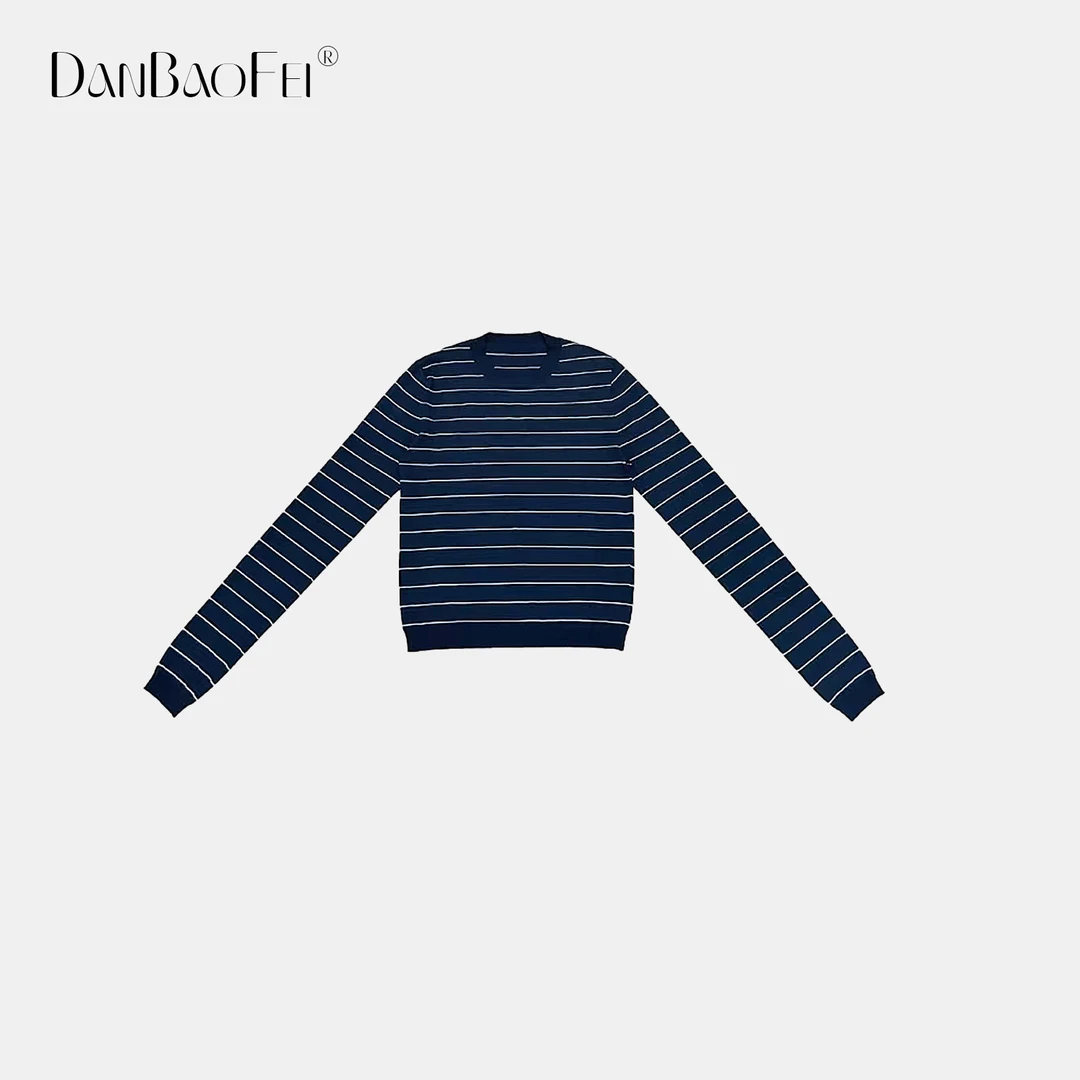 【KAREN TD预】2025早春复古撞色条纹针织休闲上衣 YLM00581