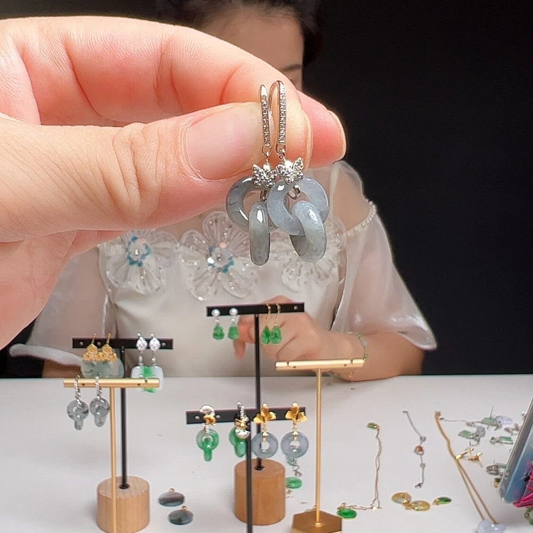 翡翠银S925镶嵌耳饰天然翡翠