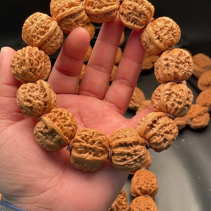 咿***咿吊坠文玩核桃1白狮子