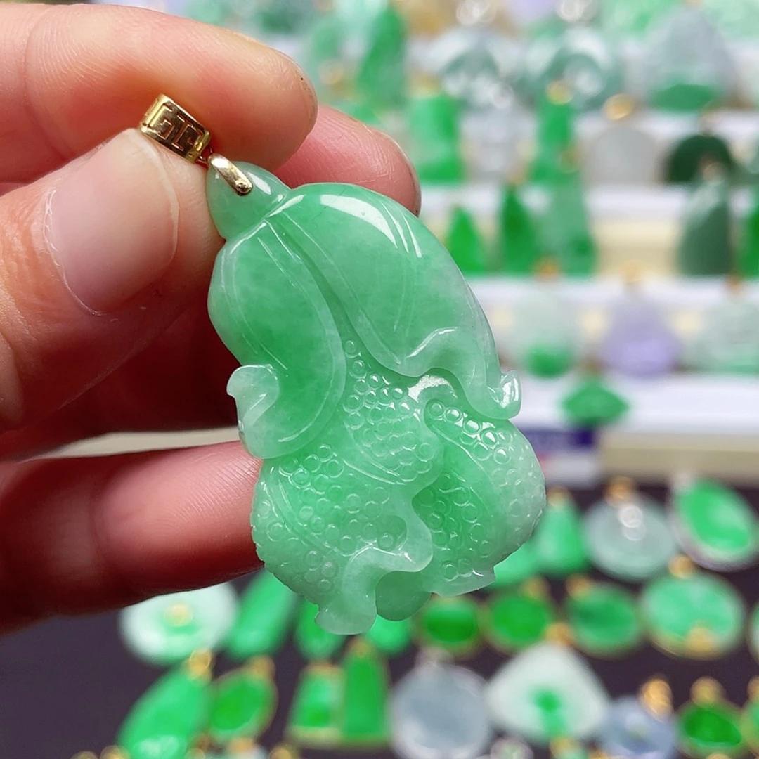 吊坠(不含链)18K金镶嵌翡翠